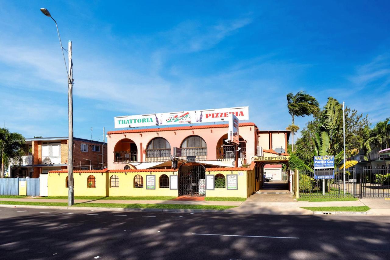 Adobe Motel Кэрнс Экстерьер фото